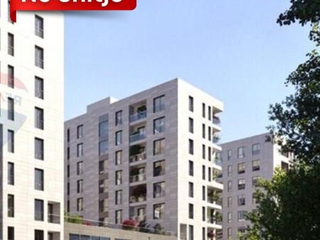 BUSINESS PREMISES FOR SALE IN PORCELAN