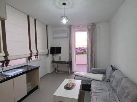 Apartment 1+1 for rent at Tudas Complex, Astir, Kashar.