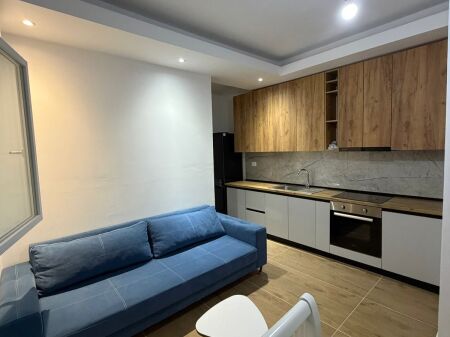 Apartament 1+1 me qira – Liqeni i Farkës !