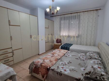 Apartament 1+1 Me Qira në Rruga e Dibrës, Tiranë - 450€ | 60 m²