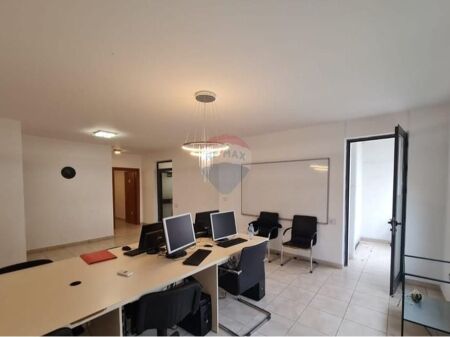 Office - For Sale - Barricades Street, Tirana(ID: 530571010-39)