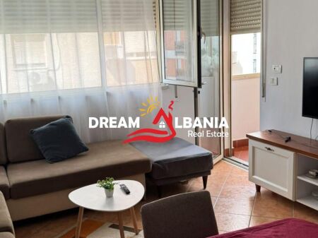 Jepet me Qira Apartament 1+1 te Kika 2, Komuna e Parisit ( 42111643 )