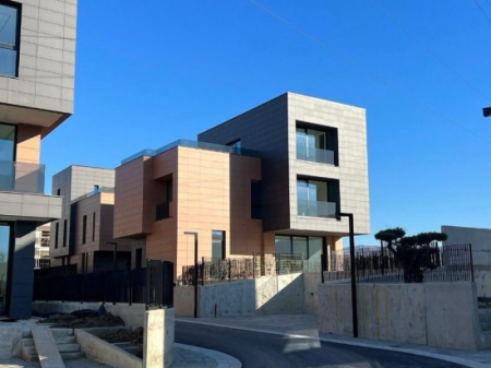 ✅ VILLA ATTACCATA IN VENDITA CON ASCENSORE PRIVATO | Luminor Residence, TEG