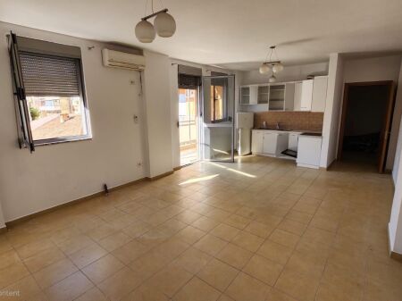 Apartment 1+1 for rent – Elbasan Street !