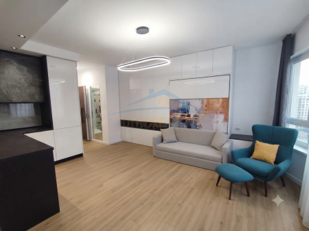 Rent, Studio apartment, Kristal Center, Komuna e Parisit, Tirana.