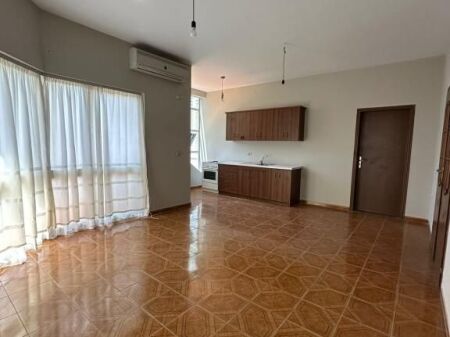 Appartamento in affitto in una casa privata, Kodra Diellit