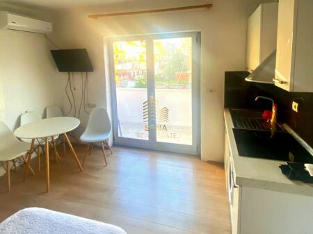 Affitto, Monolocale, 21 Dhjetori, 44.000 Lek/mese