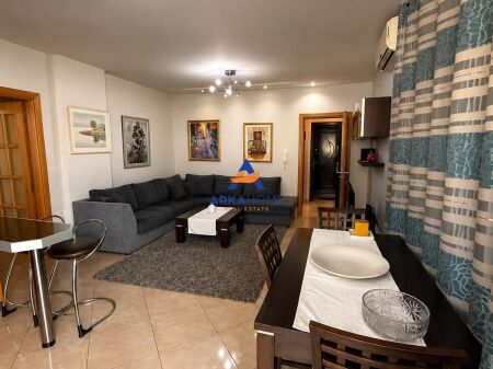 APPARTAMENTO 2+1+2 IN AFFITTO "VICINO A DELIJORGJI E AL PALAZZO DELLA FRECCIA" 650 EURO