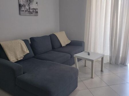 Apartament 1+1 per qira tek Amerikan 3 ne Yzberisht.