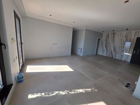 Office for rent at Garden Building on Kavaja Street