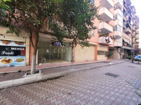 Locale Commerciale in Vendita – Astir, Tirana - 12.000.000 lek