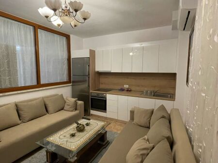 Apartment 2+1, Don Bosko!