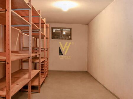 LOCALE COMMERCIALE DI 80 M2 IN AFFITTO A PORCELAN PER 1.200 EURO