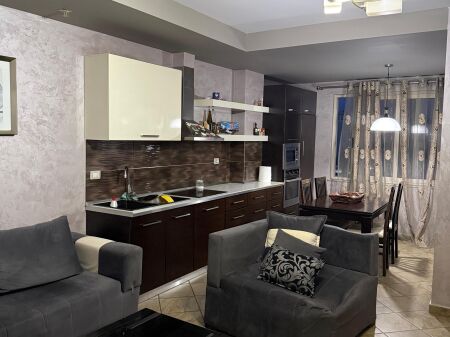 2+1, rr peti liq i thate, 650 euro