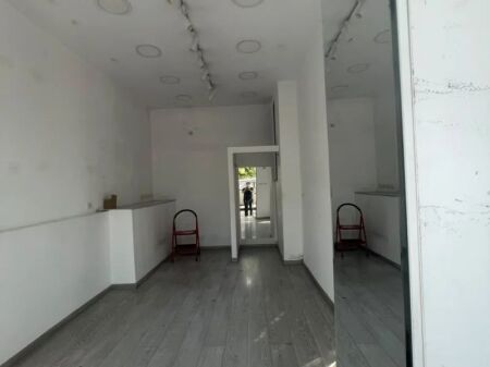 Negozio In Affitto A Brryli (ID BD21928) Tirane