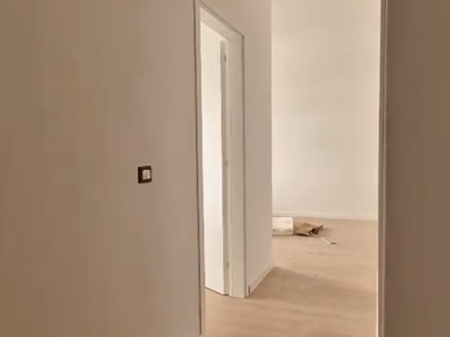Apartament 2+1+2 per shitje Tek Univers City !