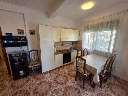 Jepet me qera apartamenti