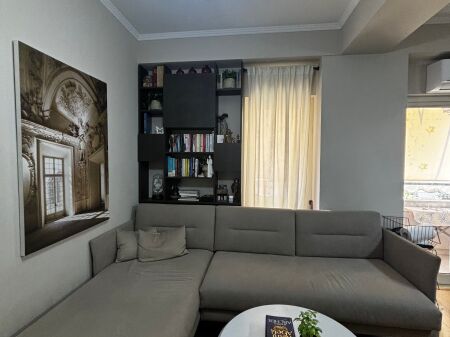  Shitet Apartament 1+1 me Ballkon – Rr. Endri Keko, Tiranë