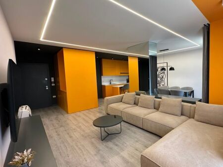 Appartamento moderno 2+1+2 presso Rezidenca Turdiu, Ex Campo di Aviazione!
