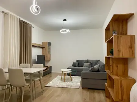 Affitto | Apartament 1 + 1 | Paskuqan | 450 €/mese