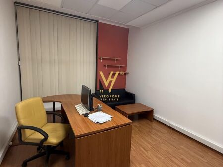 UFFICIO 60 M2 IN AFFITTO IN VIA ELBASAN 1.200 EURO