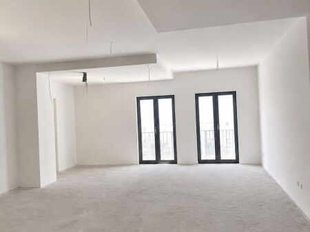 Locale Premium in Affitto presso il Complesso Delijorgji – 250m²