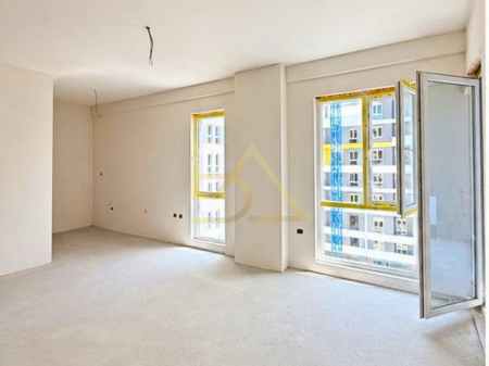 Apartament 1+1 për Shitje – Univers City, Tiranë