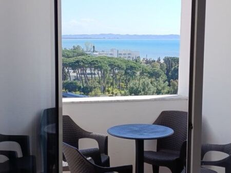 Apartament 2+1 me pamje deti  në Plazh, Durrës !