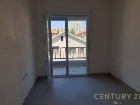 Apartment 1+1 For Rent on 5 Maji Street, Tirana - 550€ | 68 m²