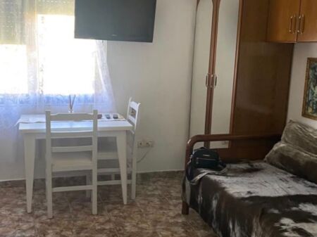 Studio apartment for rent Bardhyl St. opposite Oslo