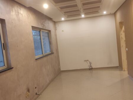 BUSINESS PREMISES FOR RENT NEAR DURRES COURT