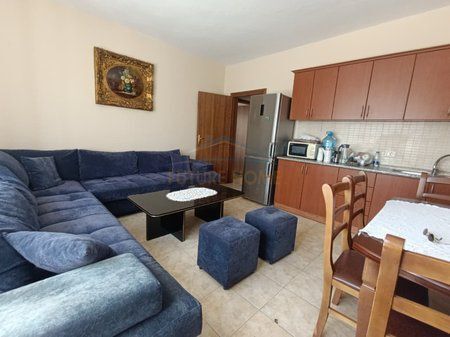 AFFITTASI APPARTAMENTO 1+1, Laprake