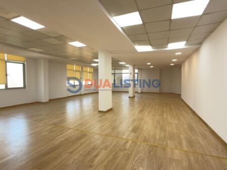 Office space for rent 330 m2– Near former LSI