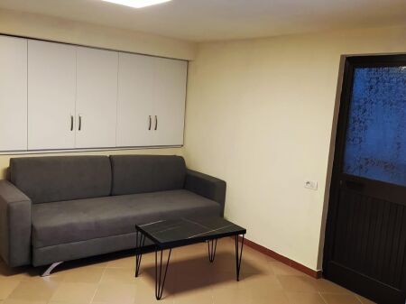 Rent | Garsoniere | Qendra Shëndetësore Qytet Studenti | 250 €/month