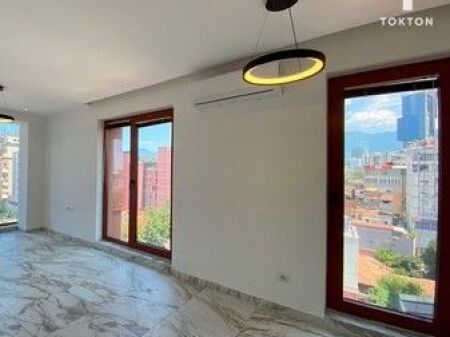 QIRA, APARTAMENT 1+1, RRUGA E KAVAJËS, TIRANË