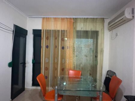 Shitet Apartament 1+1 ne Golem 94.000 euro