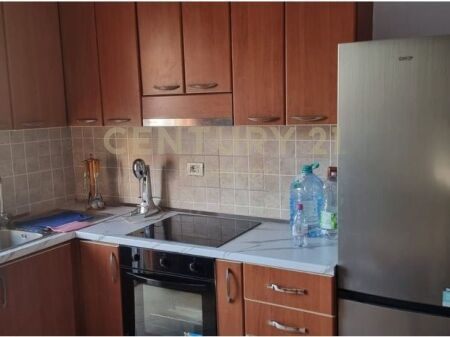 Appartamento 2+1 in Affitto a Kombinat!