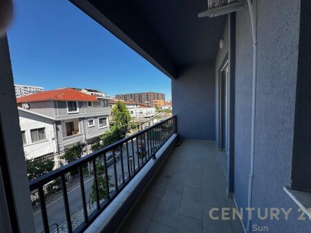 Appartamento 1+1 In Affitto in Via 5 Maji, Tirana - 550€ | 68 m²