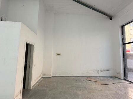 Rent | Ambjent Biznesi | Xhamlliku | 1500 €/month