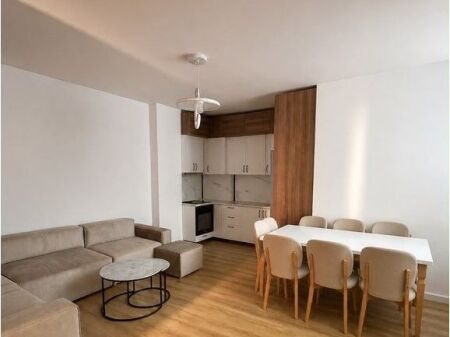 Apartament 2+1 per shitje ne Astir