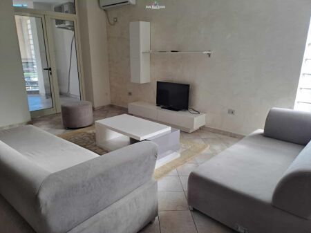 Appartamento In Affitto 2+1+2 A Zogu i Zi (ID B2201138)Tirane