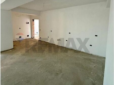 Penthouse - Për Shitje - Rruga Besim Alla, Tiranë(ID: 530471014-85)