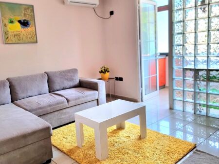 Apartment 2+1 for rent on Elbasani Street!