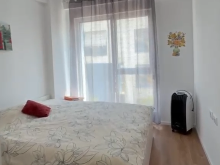 Apartament 1+1+ post parkimi per shitje tek Rezidenca Oxa Fresk !