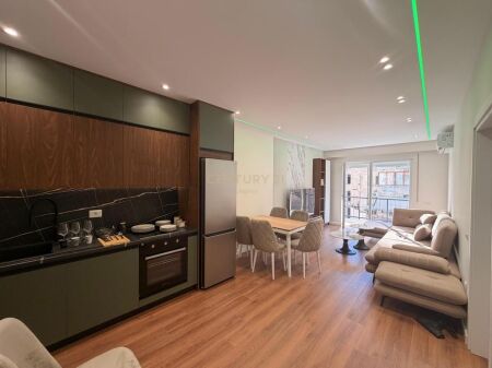 🏡 Apartament 2+1+2 +🅿️ Post Parkimi – 900 €/Muaj