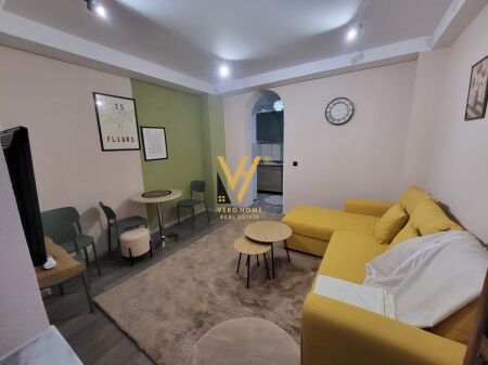 APARTMENT 1+1 FOR RENT ON FORTUZI STREET 49,000 LEKE