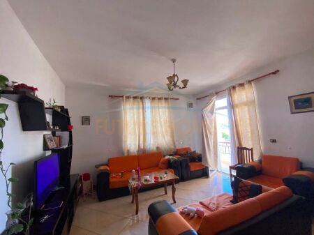 Shitet, Shtëpi Private, Sauk, Tiranë.