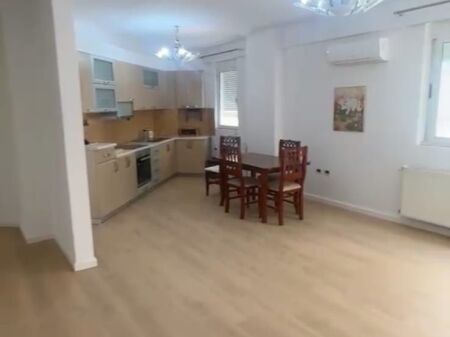 office for rent at garda 1st floor with elevator