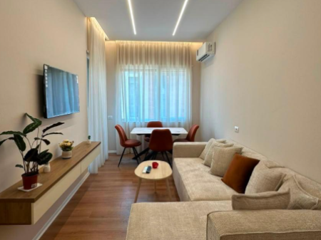 ✅ SHITET APARTAMENT 1+1 | Rezidenca Henke, pranë Spitalit Amerikan 3