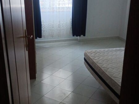Jepet me qera apartament 52 meter katror